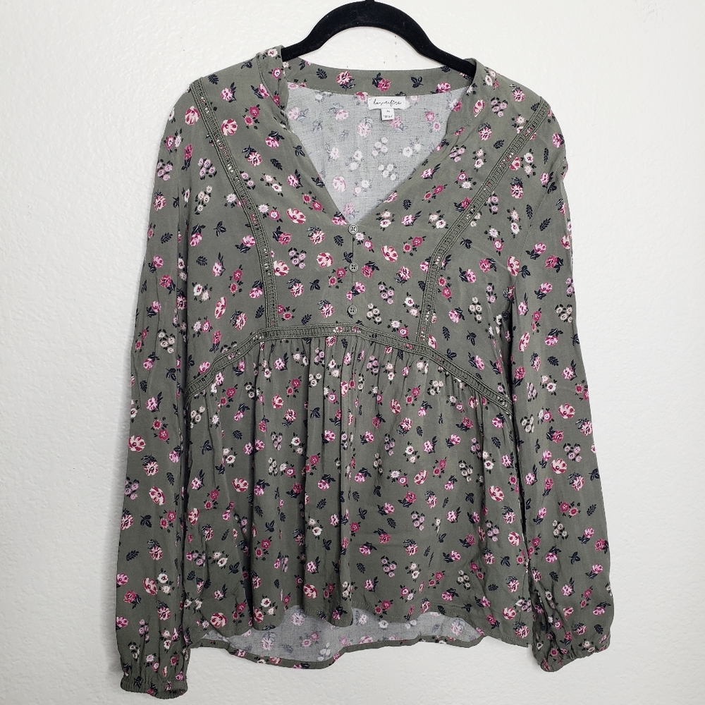 Love Fire Floral Long Sleeve Blouse Size Medium